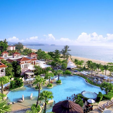 Centara Grand Beach Resort Phuket - Sha Plus Karon Exterior foto